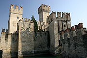 Europe, italy, italian, northern, northern italy, lombardy, brescia, sirmione, garda, lake garda, lake, lakes, architecture, castle, castles, scaliger, scaliger castle, fort, forts, fortress, fortresses.
