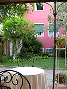 Europe, italy, italian, northern, northern italy, lombardy, brescia, sirmione, garda, lake garda, lake, lakes, hotel, hotels, furniture, chair, chairs, table, tables.