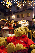 Europe, austria, austrian, wolfgangsee, austrian alps, alp, alps, st wolfgang, ferien, ferien region, christmas, christmas scene, christmas scenes, market, markets, market stall, market stalls, toy, toys, teddybear, teddybears, teddy bear, teddy bears, fluffy, fluffy toy, fluffy toys, FF25,