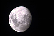 Moon, moons, the moon, circle, circles, moonrise, moonrises, sky, skies, sky scene, sky scenes, planet, planets, terrestrial planet, IS62,