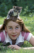 People, lawn, lawns, outdoors, animal, animals, cat, cats, domestic, domestic cat, domestic cats, kitten, kittens, pet, pets, people and animals, children and animals, people with animals, children with animals, young animal, young animals, baby animal, baby animals, child, children, girl, girls, female, females, Australia, Sport pictures, Sports, balloon images, hot air balloons