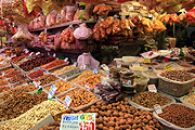 Europe, Spain, Spanish, Valencia, architecture, central market, market, markets, nut, nuts, market stall, markets stalls, nuts, fruit, dried fruit, FF25,