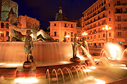 Europe, Spain, Spanish, Valencia, plaza, plazas, plaza de la virgen, virgin, virgins, cathedral, cathedrals, miguelete, cathedral miguelete, miguelete cathedral, architecture, religion, religious, religious building, religious buildings, fountain, fountains, FF25,