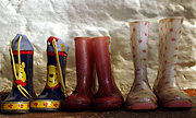 Boot, boots, wellington, wellingtons, gum boots, wellington boots, rubber, rubber boot, rubber boots, wall, walls, garden wall, garden walls.
