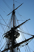 New South Wales, Australia, Sydney, history, ship, ships, shipping, vessel, vessels, transport, transportation, vehicle, vehicles, endeavour, hms endeavour, mast, masts, rigging, rope, ropes.