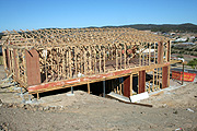 Australia, qld, queensland, gold coast, pacific pines, industry, construction, construction industry, building industry, construction site, constructions sites, building site, building sites, house, houses, housing, roof, roofs, rooves.