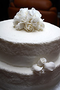 Marriage, marriages, wedding, weddings, food, cake, cakes, wedding cake, wedding cakes, icing, iced, rose, roses, ceremony, ceremonies.