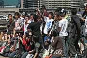 Australia, New South Wales, Opera House, Sydney Opera House, people, asian, asians, photo, photos, photograph, photographs.