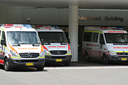 Australia, nsw, sydney, darlinghurst, hospital, hospitals, st vincents hospital, saint vincent hospital, emergency, emergencies, vehicle, vehicles, transport, transportation, vehicle, vehicles, health, ambulance, ambulances.
