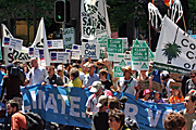 Australia, pollution, pollute, pollutes, polluting, fossil fuel, fossil fuel, environmental, environmental damage, nsw, sydney, walk against warming, global warming, protest, protests, protesting, people, protester, protesters, sign, signs, vote, votes, voting, election, elections, crowd, crowds.