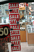 Australia, New South Wales, sign, signs, sale, sales, sale sign, sale signs, retail, industry, retail industry, glasses, spectacles, optometrist, optometrists, advertise, advertises, advertising, advertisment, advertisments.