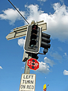 Australia, New South Wales, blue mountains, great dividing range, sign, signs, cloud, clouds, sign, signs, stop, stop sign, stop signs, australia, transport, transportation, vehicle, vehicles, traffic light, traffic lights, traffic signal, traffic signals, red, signal, signals, light, lights, traffic, car, cars, traffic, pl69,