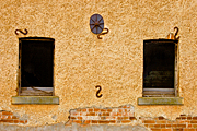 Australia, tas, tassie, tasmania, brickendon, wall, walls, plaque, plaques, window, windows, brick, bricks.