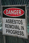 Australia, New South Wales, sydney, sign, signs, danger, danger sign, danger signs, fence, fences, asbestos, danger, dangerous, house, houses, housing.