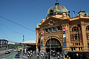 Australia, Victoria, Vic, architecture, arch, arches, archway, archways, Melbourne, Flinders Street, Flinders Street Station, Flinders Street Railway Station, Rail, transport, transportation, vehicle, vehicles, railway station, railway stations, rail, station, stations.