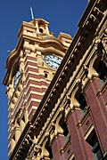 Australia, Victoria, Vic, architecture, arch, arches, archway, archways, Melbourne, Flinders Street, Flinders Street Station, Flinders Street Railway Station, Rail, transport, transportation, vehicle, vehicles, railway station, railway stations, rail, station, stations, clock, clocks.