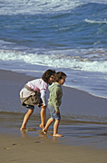 Australia, New South Wales, people, child, children, water, coast, coasts, coastal, beach, beaches, seashore, seashores, shoreline, shorelines, surf, wave, waves, DFF, DFFPEOPLE.