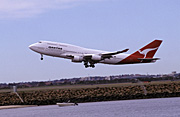 Australia, New South Wales, sydney, botany bay, la perouse, transport, transportation, vehicle, vehicles, aviation, mascot, mascot airport, plane, planes, qantas, aeroplane, aeroplans, aircraft, aircrafts.