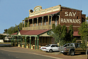 Australia, wa, western australia, hannan, hotel, hotels, architecture, cornwall, sign, signs, road, roads, sealed, sealed road, sealed roads.