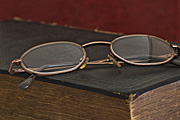 Book, books, read, reads, reading, glasses, spectacles, RM75,