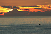 Australia, New South Wales, ulladulla, coast, coasts, coastal, sunset, sunsets, sunrises and sunsets, sun, the sun, mood, mood scene, mood scenes, water, cloud, clouds, boat, boats, boating, fishing, fishing boat, fishing boats.