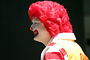 Australia, New South Wales, sydney, parade, parades, christmas, christmas scene, christmas scenes, ronald macdonald, macdonald, macdonalds, wig, wigs, people.