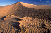 Australia, Australian, Australian desert, Australian deserts, Desert, deserts, desert scenes, sa, south australia, outback, australian outback, outback australia, moomba, moomba gas field, moomba gas fields, dunes, sand, sand dune, sand dunes, moomba, moomba gas field, moomba gas fields, outback, australian outback, outback australia.