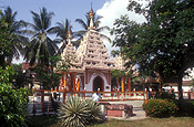 Asia, Asian, Southeast Asia, South East Asian, SE Asia, Malaysia, architecture, temple, temples, burmese, penang, palm tree, palm trees, GD39,