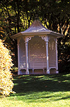 Australia, Garden, Gardens, gazebo, gazebos, summerhouse, summerhouses, summer house, summer houses, wood, wooden, timber, Australia, New South Wales, lawn, lawns.