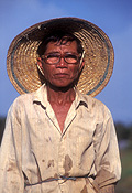 Asia, Asian, Southeast Asia, South East Asian, SE Asia, malaysia, people, man, men, male, males, farmer, farmers, hat, hats, headwear, glasses, spectacles.
