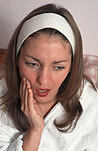 People, woman, women, female, females, pain, pains, painful, ache, aches, aching, toothache, toothaches, tooth ache, tooth aches, teeth, dental, teeth problemsAustralia, Sport pictures, Sports, balloon images, hot air balloons