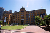 Australia, New South Wales, sydney, museum, museums, art, museum of contemporary art, architecture, park, parks.