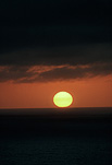 Sun, the sun, sunrise, sunrises, sunset, sunsets, sunrises and sunsets, circle, circles, sky, skies, sky scene, sky scenes, water, cloud, clouds.