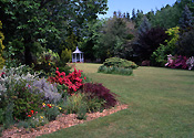 Garden, Gardens, gazebo, gazebos, summerhouse, summerhouses, summer house, summer houses, lawn, lawns, mulch, mulching, mt wilson, mount wilson, blue mountains, great dividing range, nsw, new South Wales, australia.