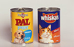 Can, cans, petfood, pet food, dog food, cat food, pal dogfood, pal dog food, whiskas, tinned food, label, labels, petfood label, petfood labels, tin, tins, tinned food, tinned pet food, tinned petfood.
