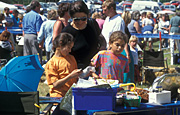 People, mother, mothers, parent, parents, parenting, parenthood, child, children, girl, girls, female, females, family, families, market, markets, stall, stalls, market stall, market stalls, car boot sale, car boot sales, Australia, Sport pictures, Sports, balloon images, hot air balloons