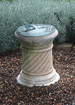 Garden, gardens, Sundial, sundials, clock, clocks, early clock, early clocks, early time piece, early time pieces, time, timekeeping, time keeping.