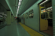 Transport, transportation, vehicle, vehicles, train, trains, railway station, railway stations, train station, train stations, platform, platforms, platform station, platform stations, railway station platform, railway station platforms, FF25,