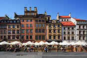 Europe, warsaw, poland, rynek, starego, miasta, rynek starego miasta, architecture, townhouse, townhouses, house, houses, housing, roof, roofs, rooves, FF25,
