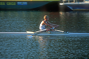 Australia, people, Sport pictures, Sports, row, rows, rower, rowers, rowing, oar, oars, river, water, water scene, water scenes, Yarra, Yarra river, river, rivers, Melbourne, Vic, Victoria, scull, sculls, sculling, sculler, scullers, outdoors, people, man, men, male, males, outdoors, FF25,