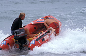 Australia, New South Wales, life saving, life saving, surf life saving, life saver, life savers, life saver, life savers, safety, people, man, men, male, males, boat, boats, rubber ducky, rubber duckies, water, motor, motors, boat motor, boat motors, outboard, outboard motor, outboard motors, ocean, oceans, sea, seas, waves.