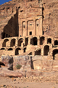 Jordan, Middle East, Middle Eastern country, Middle Eastern Countries, Petra, tomb, tombs, urn, urn tomb, urn tombs, arch, arches, archway, archways, cliff, cliffs.