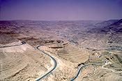 Jordan, Middle East, Middle Eastern country, Middle Eastern Countries, wadi, wadi rum, desert, deserts, cliff, cliffs, jebel, jebels, canyon, canyons.