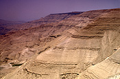 Jordan, Middle East, Middle Eastern country, Middle Eastern Countries, wadi, wadi rum, desert, deserts, cliff, cliffs, jebel, jebels, canyon, canyons.