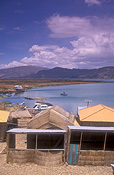South america, peru, roof, roofs, rooves, architecture, peruvian, titicaca, lake, lakes, lake titicaca, uros floating island, floating islands, house, houses, housing, reed, reeds, reed house, reed houses.