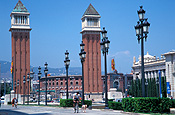 Europe, spain, barcelona, architecture, spanish, placa esanya, avenue reina, avenue reina m cristina, FF25,