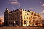 Australia, Sydney, NSW, New South Wales, city, cities, hotel, hotels, pub, pubs, architecture, Lord Nelson Hotel, intersection, intersections, road, roads, sealed road, sealed roads, crossroad, crossroads, rocks, the rocks, architecture.