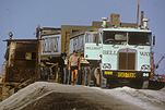 Transport, transportation, vehicle, vehicles, heavy vehicle, heavy vehicles, truck, trucks, road train, road trains, roadtrain, roadtrains, vehicle, vehicles, bellway, australia, sign, signs, driver, drivers.