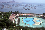 Asia, China, Shekou, Resort, Resorts, Hotel, hotels, holiday resort, holiday resorts, swimming pool, swimming pools, fish farm, fish farms, pool, pools, coast, coasts, coastline, coastlines.