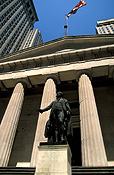 USA, America, United States, United States of America, New York, New York city, wall street, statue, statues, george washington, george washington statue, architectue, column, columns, pillar, pillars, flag, flags, american, american flag, american flags, FF25,